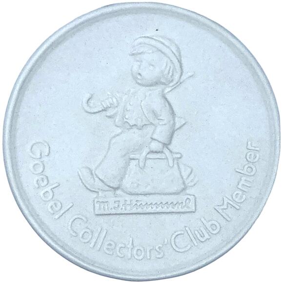 Merry Wanderer Hummel 4" Bisque Plaque - 1976 Goebel Collectors Club Member - Picture 2 of 3